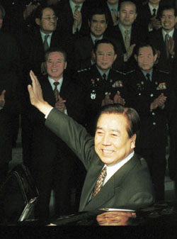 정치권 ‘검찰 내 편 만들기’ 치열