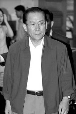 이회창후보    아들 병역비리 공방의 실체