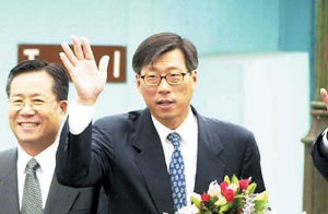 후보단일화 전쟁 중 터진 도쿄발언 파장 대추적