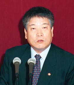 민주 박상희 의원 행보 주변서 ‘쯧쯧’
