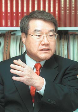 초대 국가안보보좌관 나종일 발탁의 비밀