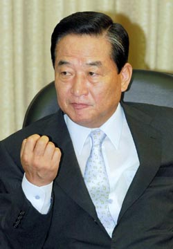 한나라 당권경쟁 새 변수 - 서청원 추대 서명운동 안팎