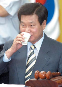 ‘현대’가 양갑 운명 갈랐다
