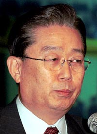 유상부 프로축구연맹 회장 ‘용퇴론’ 확산