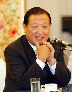 여권신당 사령탑 누가 될까
