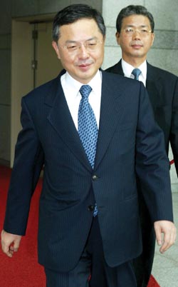 재신임 도화선 SK수사 지휘자 안대희 중수부장의 비밀
