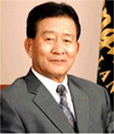김진모 강원랜드 대표이사 - 실적경영 노조·지역민과 ‘불협화음’