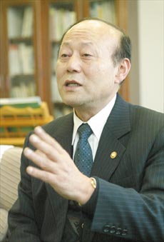 불출마선언 열린우리당 이창복의원 미니인터뷰