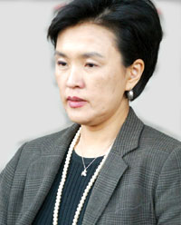 강금실 장관이 부르는 ''칼의 노래''