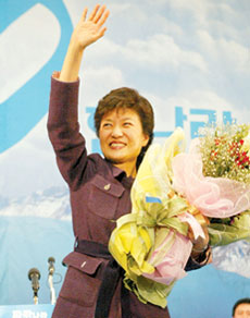 재보선 완승 환호성 속 위기론 도는 박근혜 내막