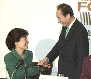 열린우리당 이명박 서울시장 때리는 속사정