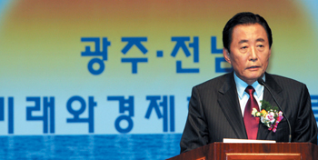 오리무중 고건신당 어디로 가나