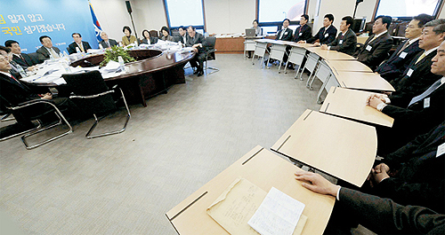 한나라당 총선 경계령 나오는 내막