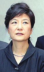 널뛰는 총리설에 입닫은 박근혜 전 대표