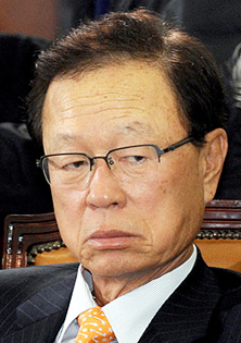 점점 끓어 오르는 개헌론 내막
