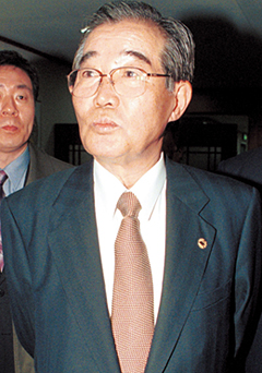 퍼주기 대장 김상현 전 의원 배꼽잡는 에피소드