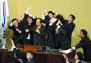''경호권 발동''의 추억