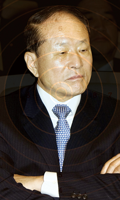 입법전쟁 여파 이상득-소장파 전운 도는 내막