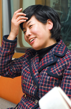 개운한 인터뷰 <세상은 그리고 우리는> 진행자 김미화