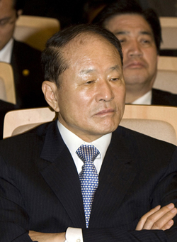 여권 ‘형님 천하’ 이상기류