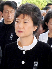 DJ가 ‘박근혜 대세론’ 발목?