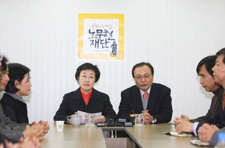 검찰 vs 한명숙 진실게임 막후