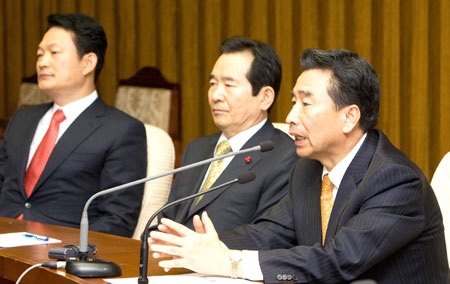 민주당 지도부 엇박자의 비밀