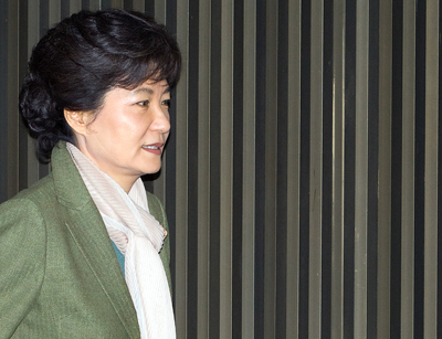 지방선거 발 뺀 박근혜 이해득실 따져 보니