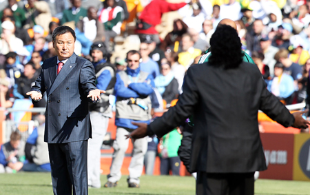 [인물탐구] 천당과 지옥 오간 허정무 축구 국가대표팀 감독