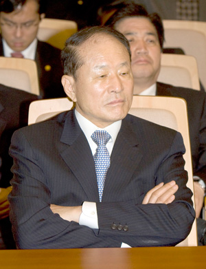 김주성 국정원 기조실장 전격 경질 막후