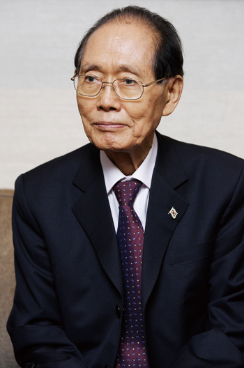 황장엽 사망 둘러싼 미스터리