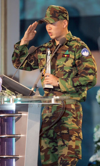 공익근무 연예인 비하인드 스토리