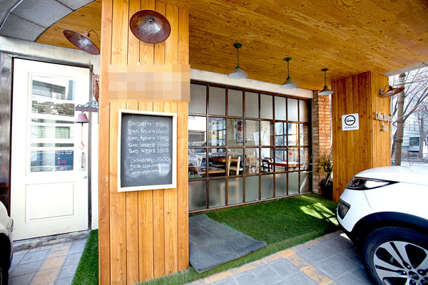 강남 유명카페 ‘화장실 몰카’ 전말