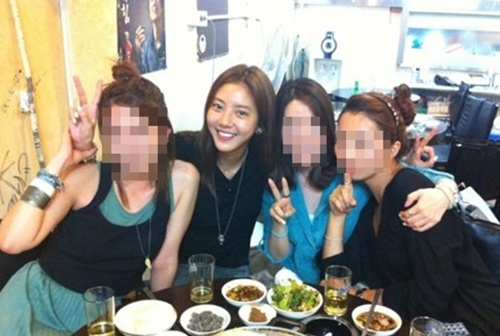 손담비 고교 동창회…술자리서도 '여신 미모'