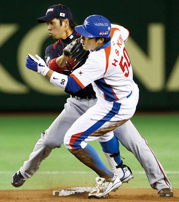 한일 야구계-WBC 조직위 ‘수익 협상’ 비교해보니