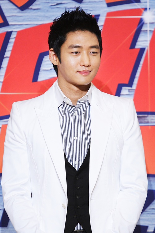 내년 3월 결혼 발표한 이태성, 결혼식 이후 군 입대 예정이라 눈길