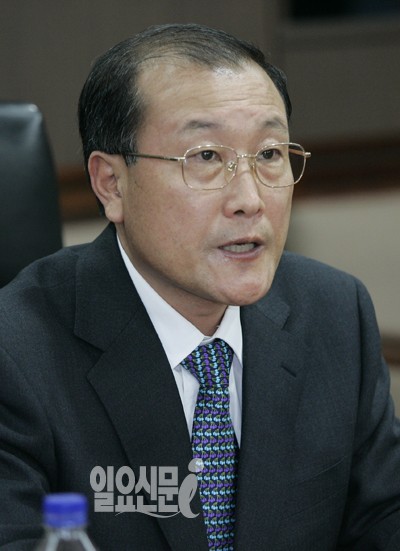 김재철 MBC 사장 “내년 1등 못하면 그만둘 각오”…문제는 시청률보다 신뢰야