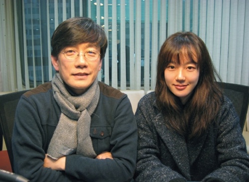 '시선집중' 출연한 임수정에 손석희 "크리스마스 선물 같은 존재"