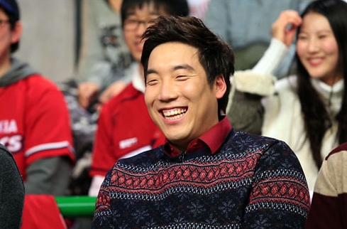 두산 김현수, '김태희 앓이'... "이상형도 시구도 무조건 김태희가 좋아"