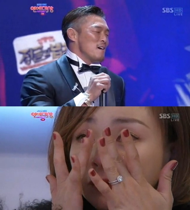 추성훈 축하공연에 미모의 아내 야노 시호 눈물 펑펑, 왜?
