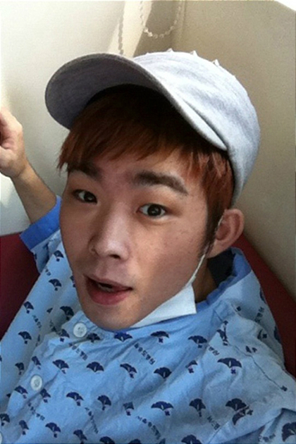 백청강, 직장암 2차 수술..."활동보단 회복에 힘쓸 것"