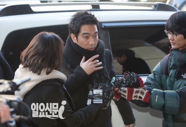 '미성년자 성추행' 고영욱, 구속기소…. 전자발찌 부착 가능성도