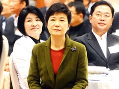 “당이 부글부글” 박근혜 안티 키우는 내막