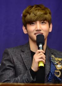 최강창민, 일본 아카데미상 '신인상' 수상…한류열풍 '이상 무'