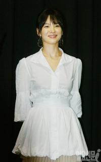 '그 겨울' 송혜교 오수앓이 고백 "드라마 보며 조인성 매력에 푹"