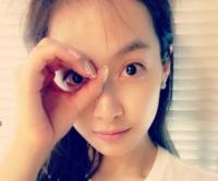 눈이 큰 아이 '빅토리아' 민낯 셀카 공개