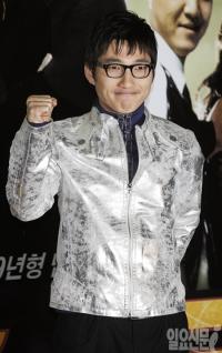 폭행논란 정운택 복귀, 영화 '슈퍼맨 강보상' 이필모와 연기 맞짱