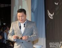 싸이, 콘서트제작비 30억 투입…세계적 스태프 대거 참여