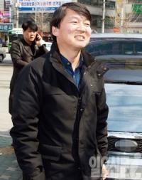 안철수 후보, 허준영 후보에 오차범위 내 앞서…야권 단일화 여부가 분수령될 듯