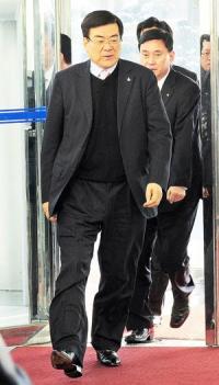 한진그룹 지주사 전환 서두르는 속내